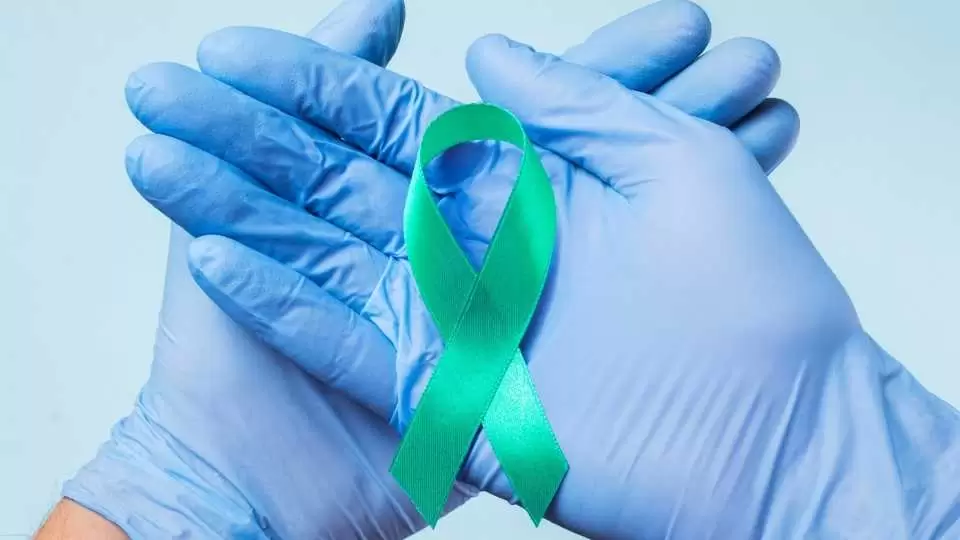 green ribbon